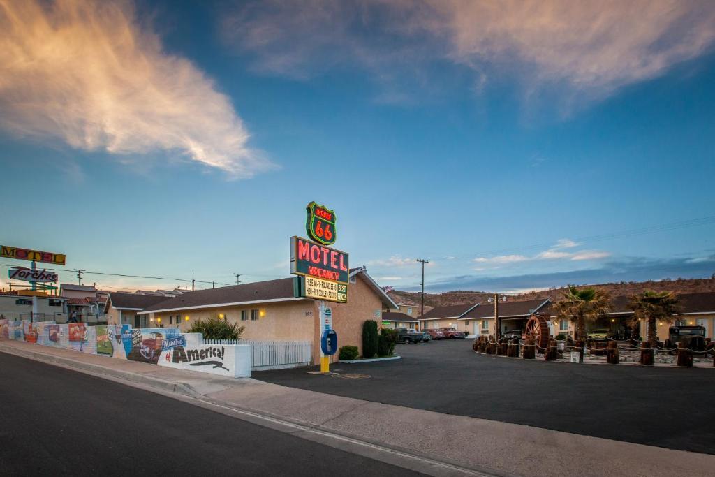 Route 66 Motel Barstow Dış mekan fotoğraf
